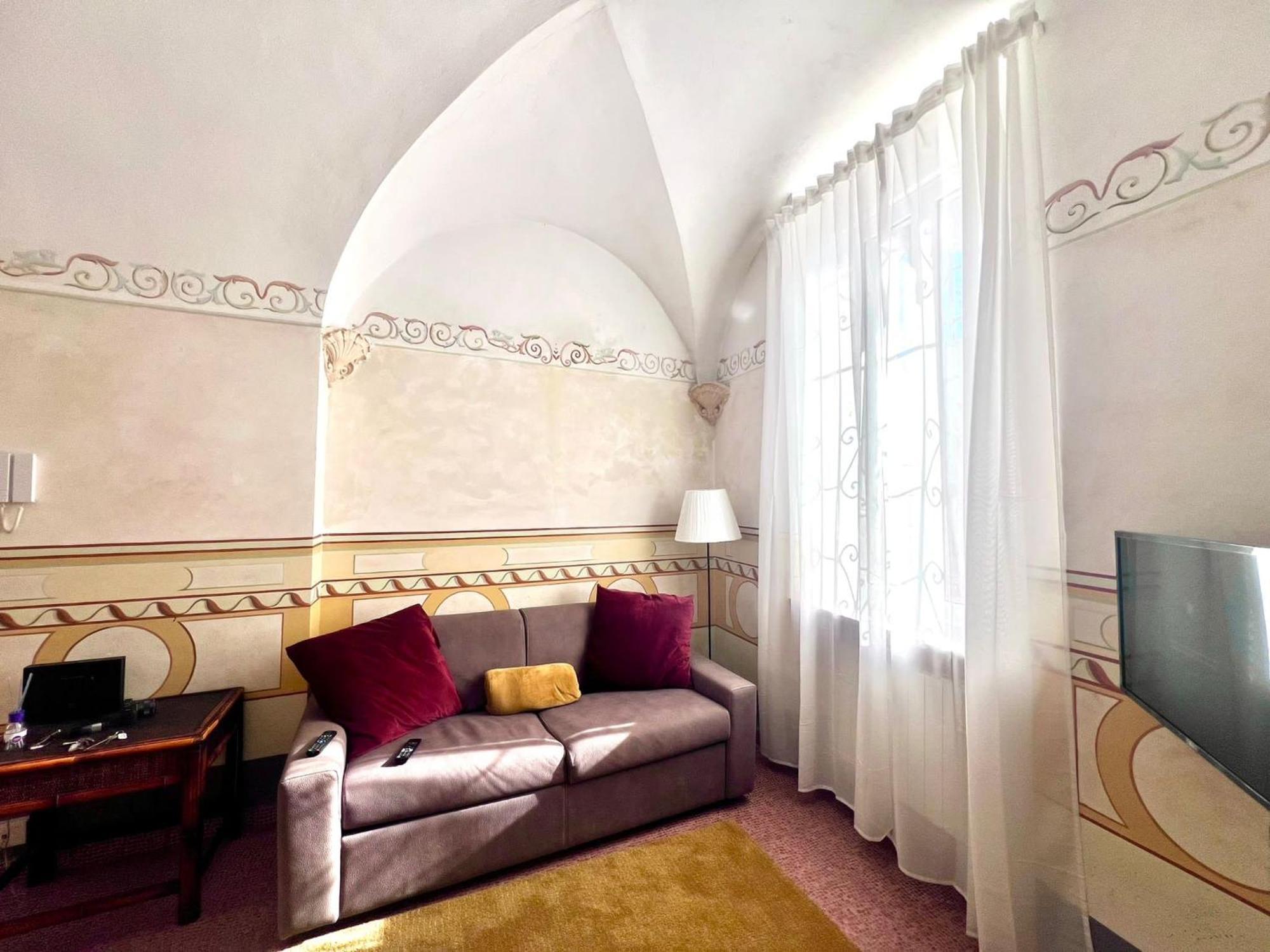Toffee Palmari 23 - Seven Suites Sanremo Exterior photo